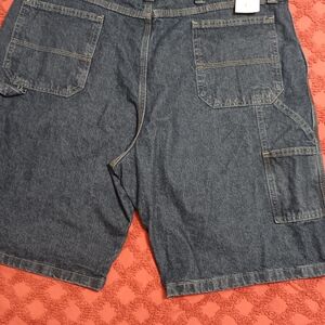 Wrangler Blue Cargo Shorts with Relaxed Fit